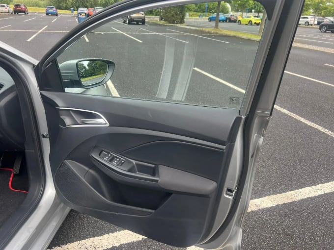 2025 Mg Motor Uk Mg3