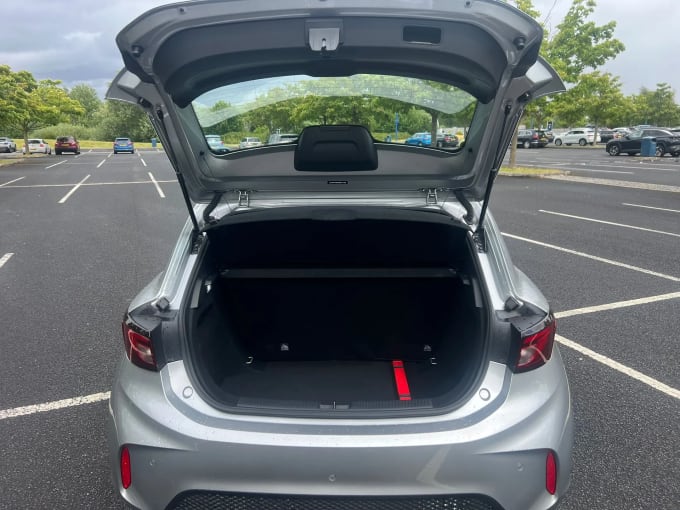 2025 Mg Motor Uk Mg3