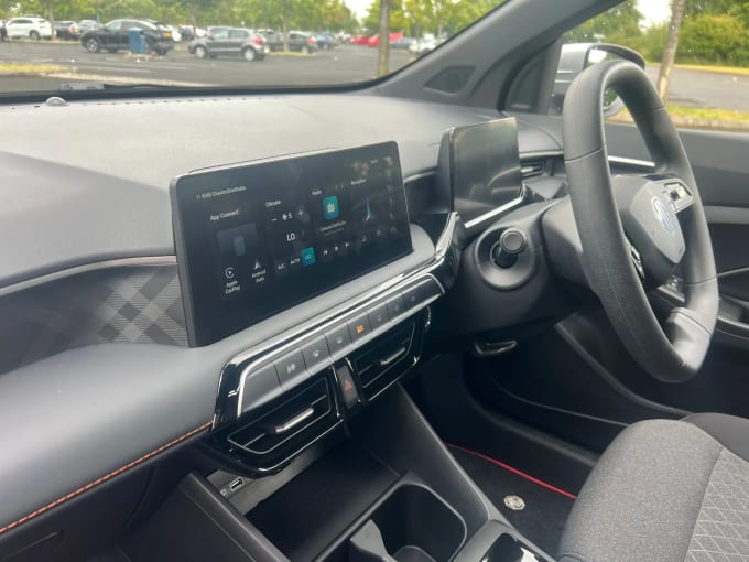 2025 Mg Motor Uk Mg3