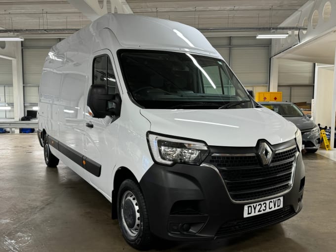 2023 Renault Master