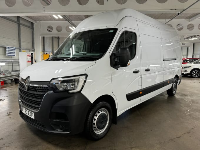 2023 Renault Master