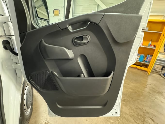 2023 Renault Master