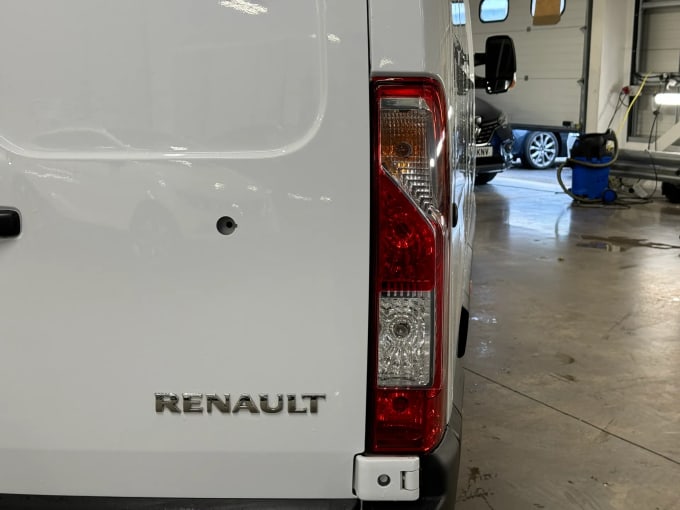 2023 Renault Master