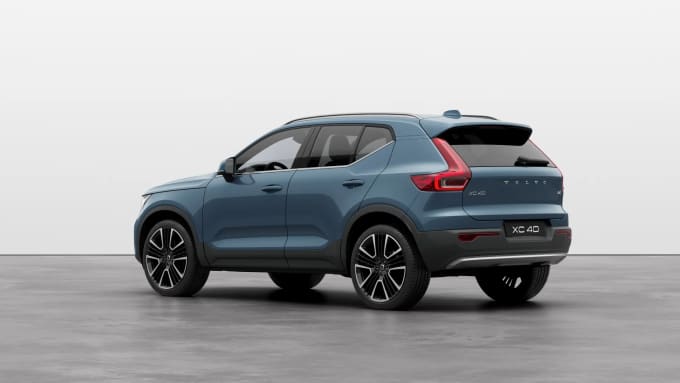 2024 Volvo Xc40