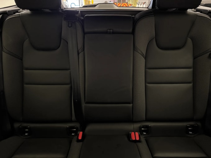 2022 Volvo V60