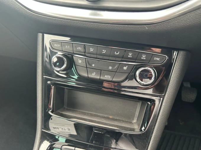 2021 Vauxhall Astra