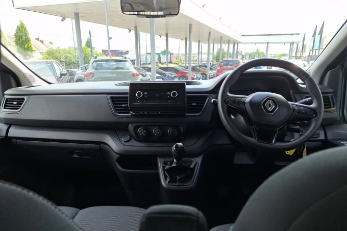 2023 Renault Trafic