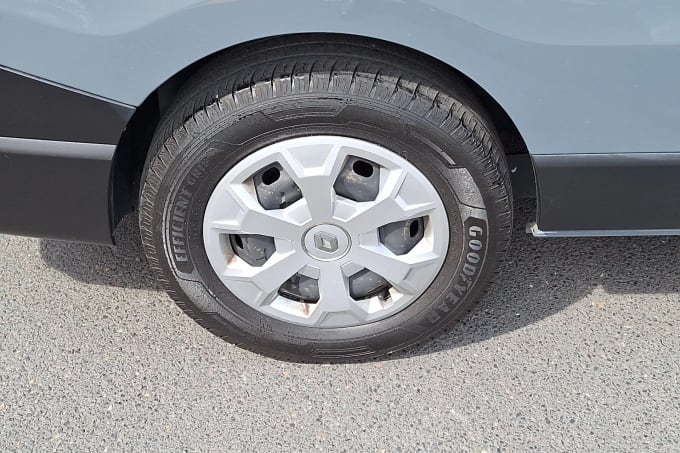 2023 Renault Trafic