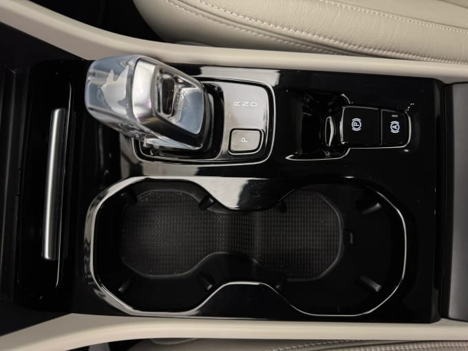 2021 Volvo Xc40