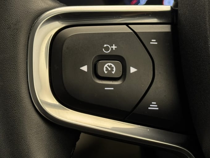 2021 Volvo Xc40