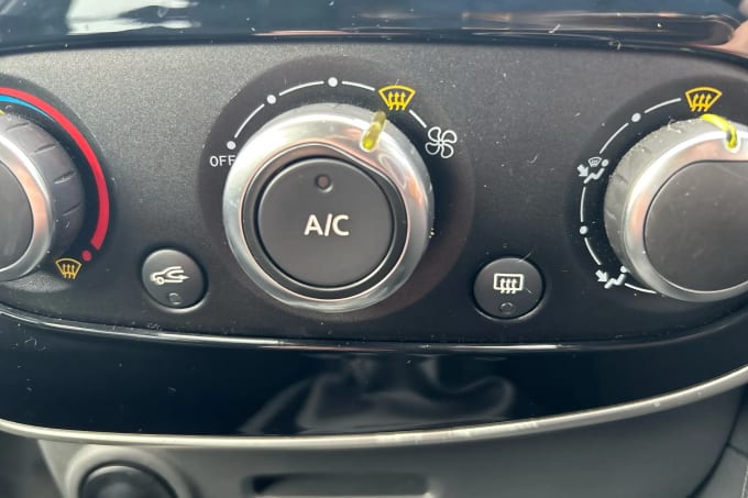 2016 Renault Clio