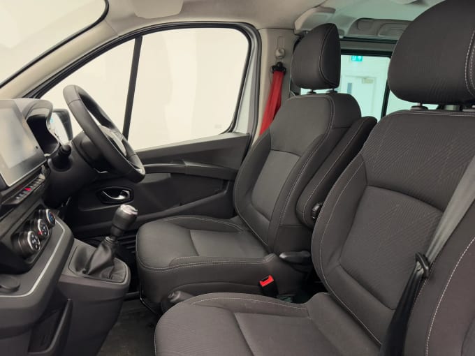 2023 Renault Trucks Uk Trafic