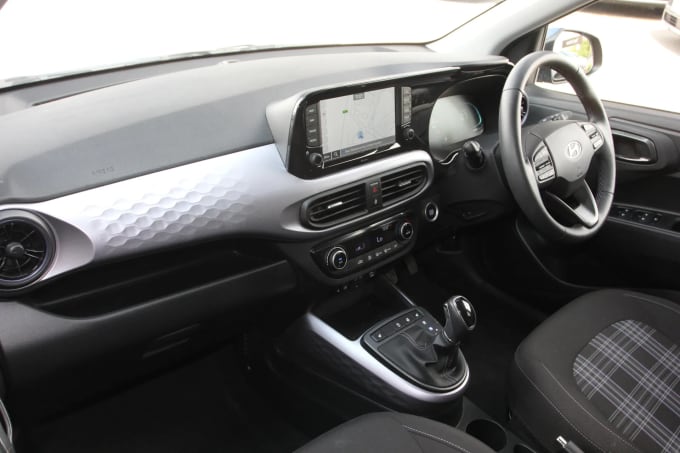 2024 Hyundai I10