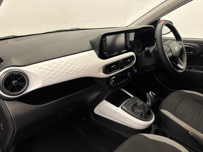 2022 Hyundai I10