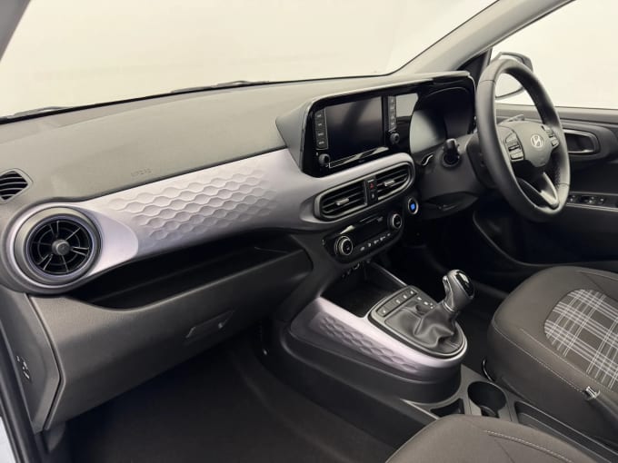 2024 Hyundai I10