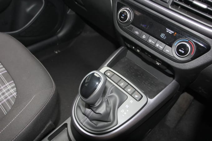 2024 Hyundai I10
