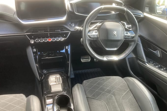 2022 Peugeot 208
