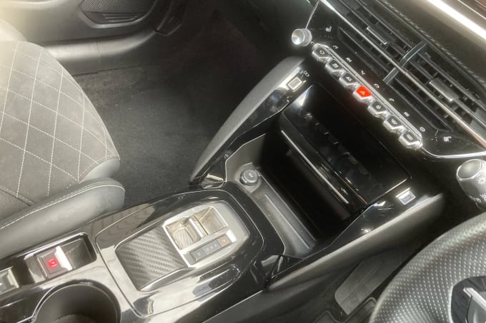 2022 Peugeot 208