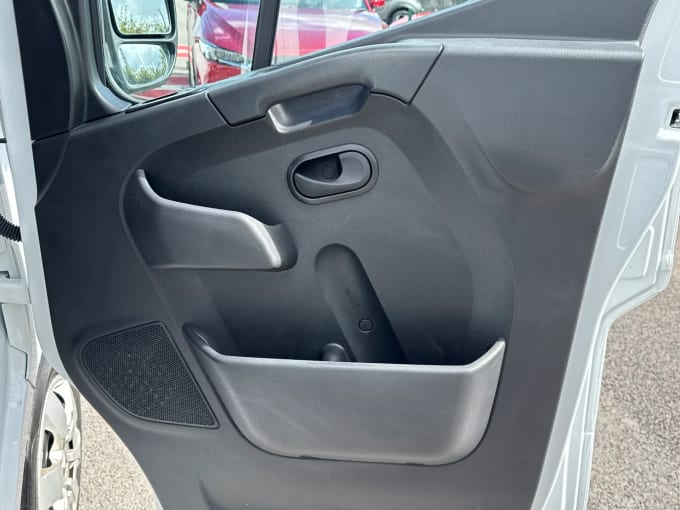 2023 Renault Master