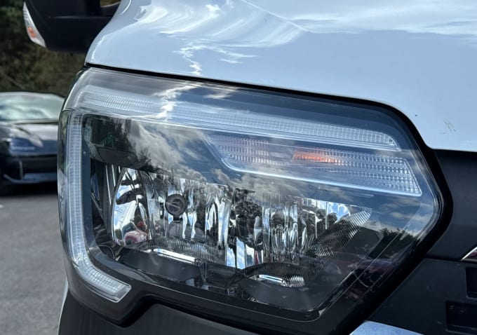 2023 Renault Master