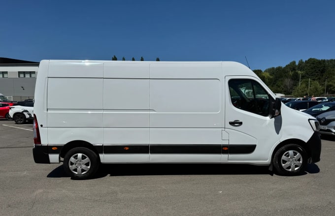 2023 Renault Master