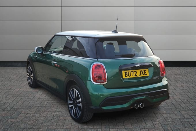 2022 Mini Hatch