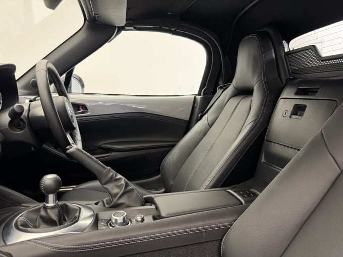 2025 Mazda Mx-5