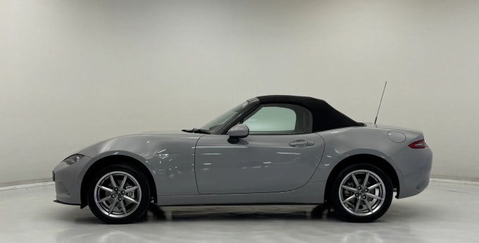 2025 Mazda Mx-5