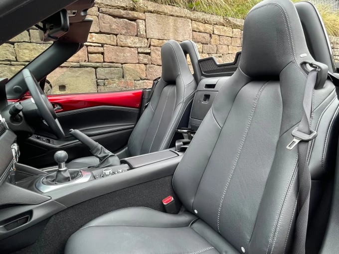 2023 Mazda Mx-5