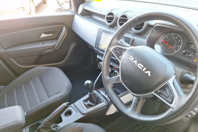 2024 Dacia Duster