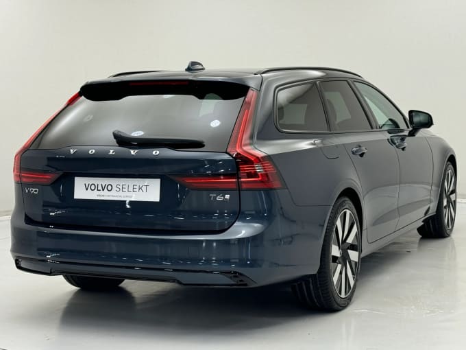 2024 Volvo V90