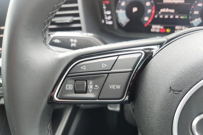 2022 Audi A1