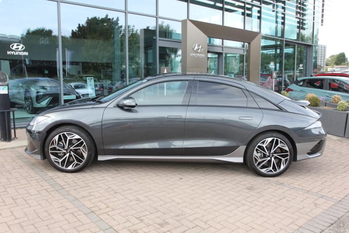 2024 Hyundai Ioniq 6