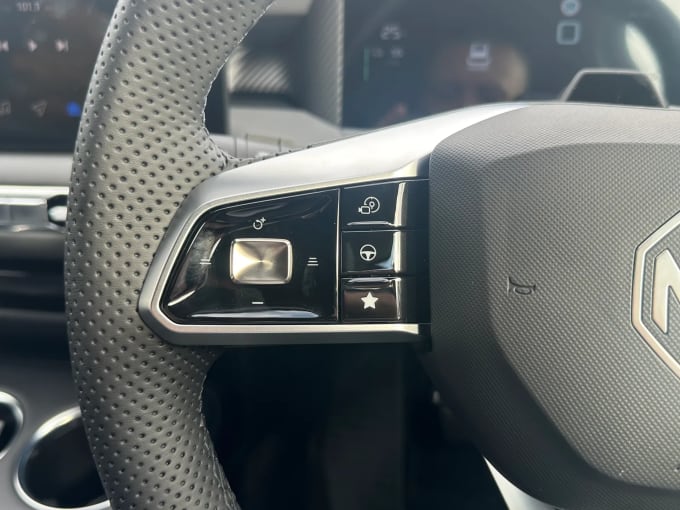 2025 Mg Motor Uk Mgs5