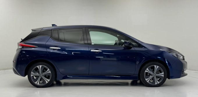 2022 Nissan Leaf