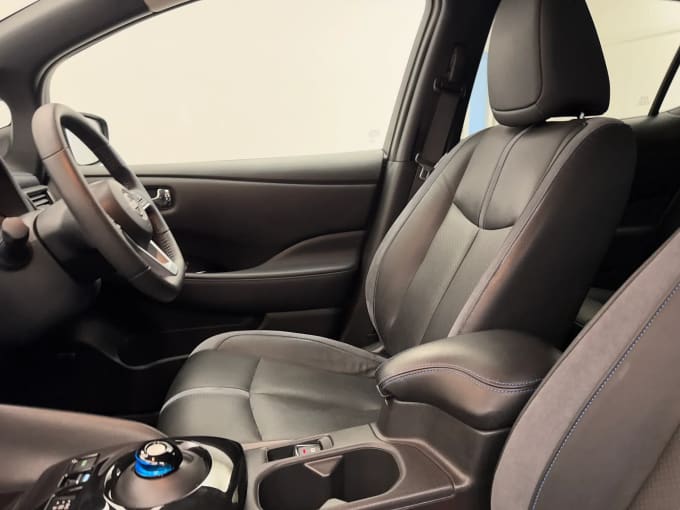 2022 Nissan Leaf
