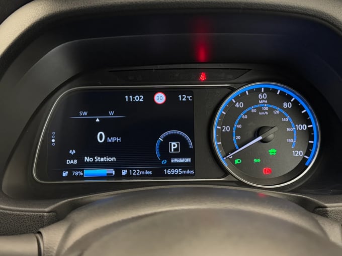 2022 Nissan Leaf