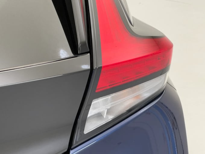 2022 Nissan Leaf