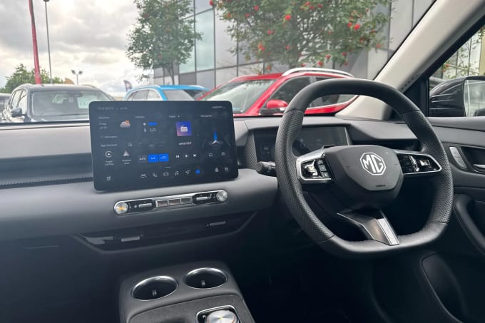 2025 Mg Motor Uk Mgs5