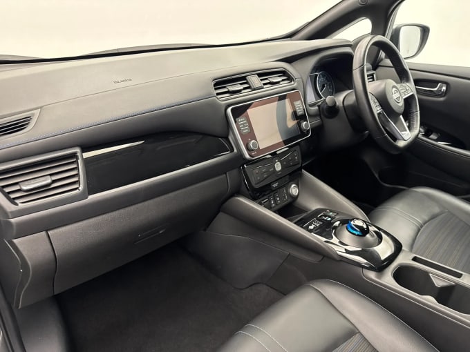 2022 Nissan Leaf