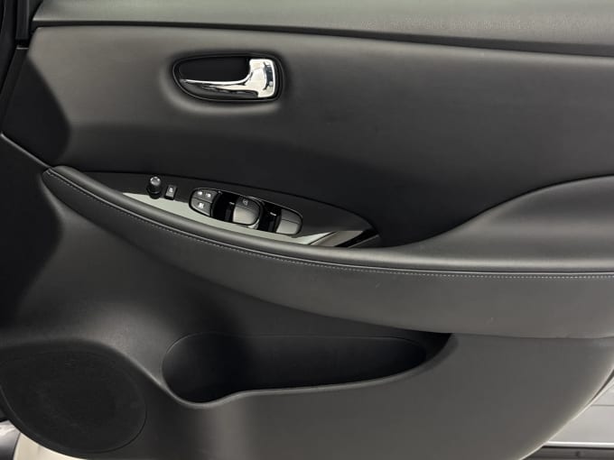 2022 Nissan Leaf