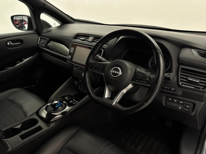2022 Nissan Leaf