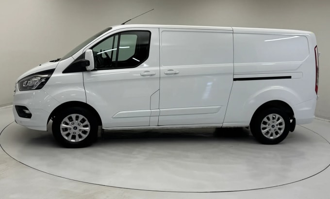 2023 Ford Transit Custom
