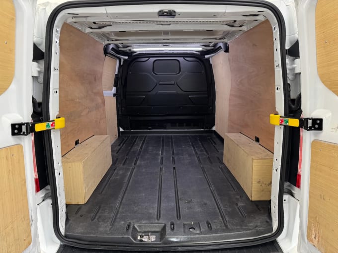2023 Ford Transit Custom
