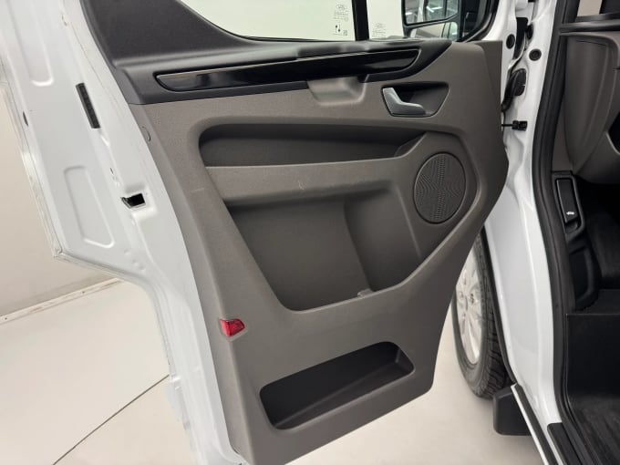 2023 Ford Transit Custom