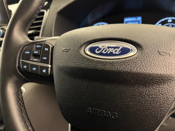 2023 Ford Transit Custom