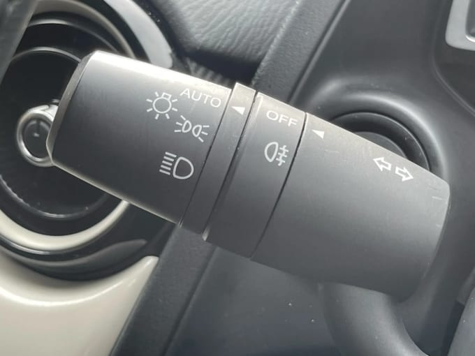 2023 Mazda Mazda2