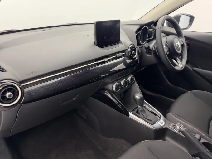 2024 Mazda Mazda2