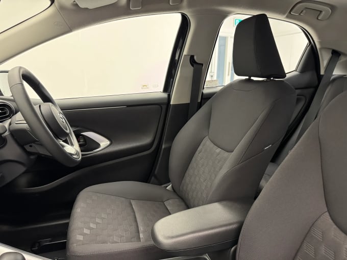 2025 Mazda 2 Hybrid