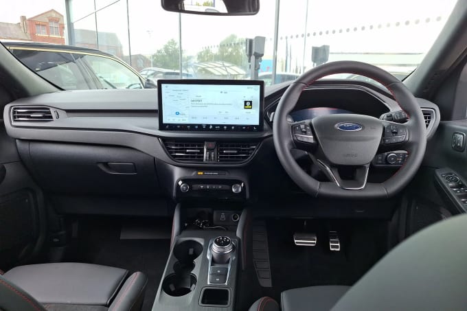 2025 Ford Kuga